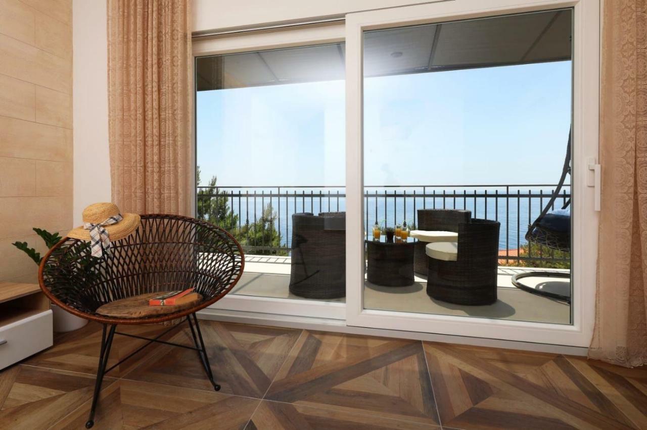 Redstone Luxury Apartments Sveta Nedelja  Bagian luar foto