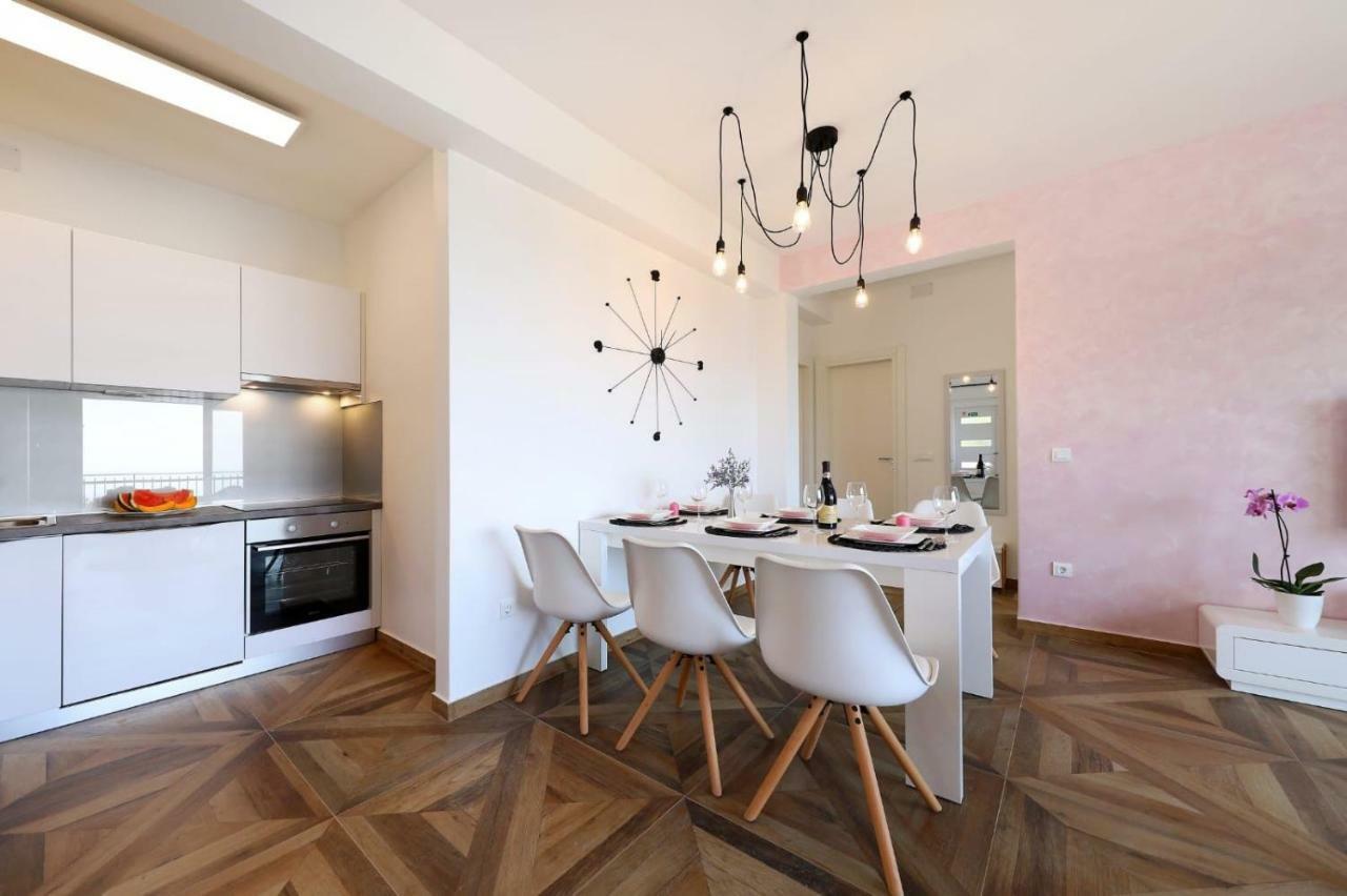 Redstone Luxury Apartments Sveta Nedelja  Bagian luar foto