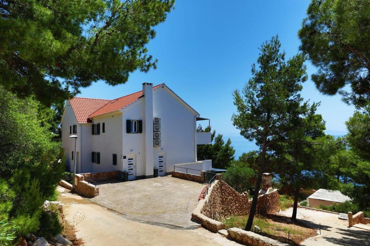 Redstone Luxury Apartments Sveta Nedelja  Bagian luar foto