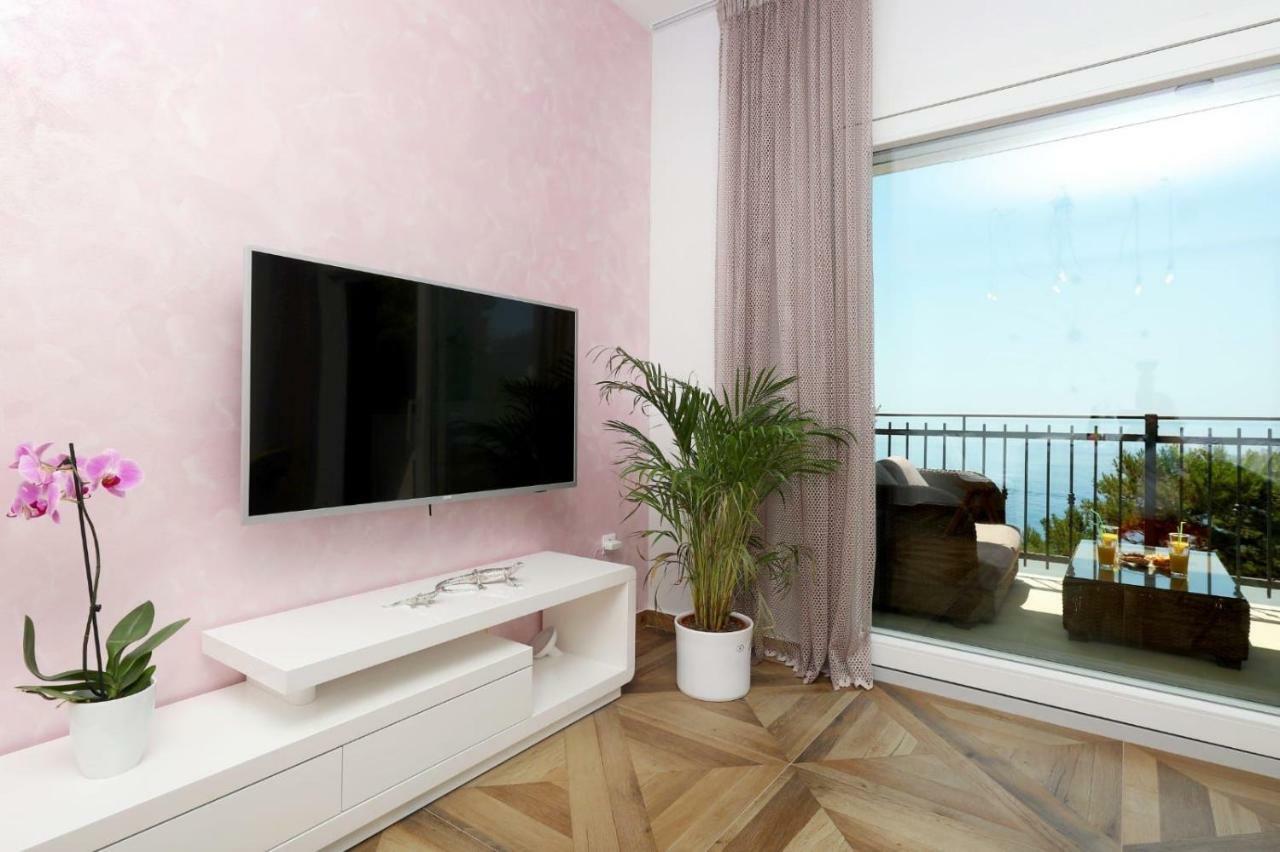 Redstone Luxury Apartments Sveta Nedelja  Bagian luar foto