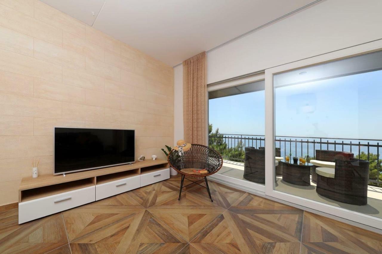 Redstone Luxury Apartments Sveta Nedelja  Bagian luar foto