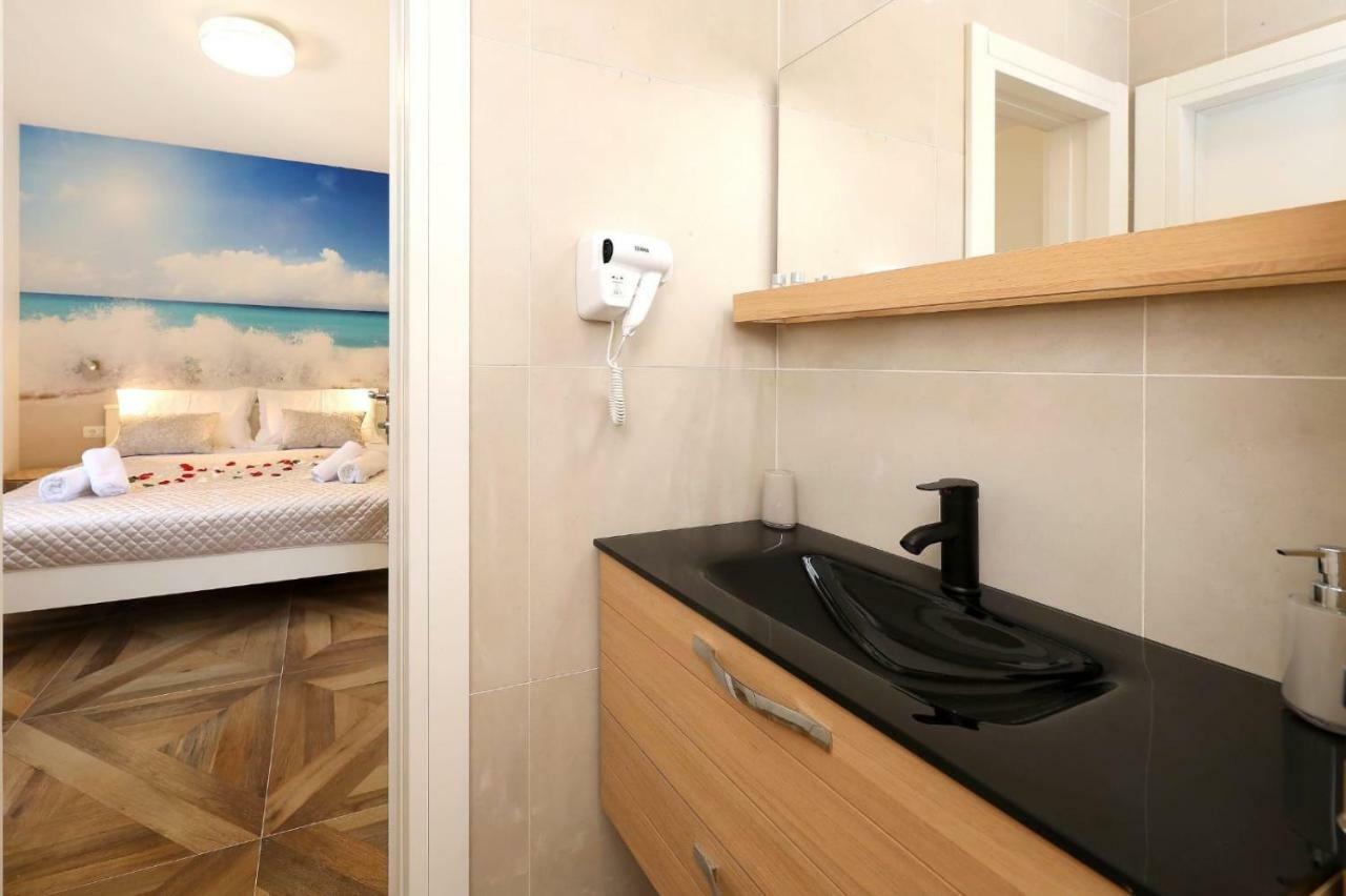 Redstone Luxury Apartments Sveta Nedelja  Bagian luar foto