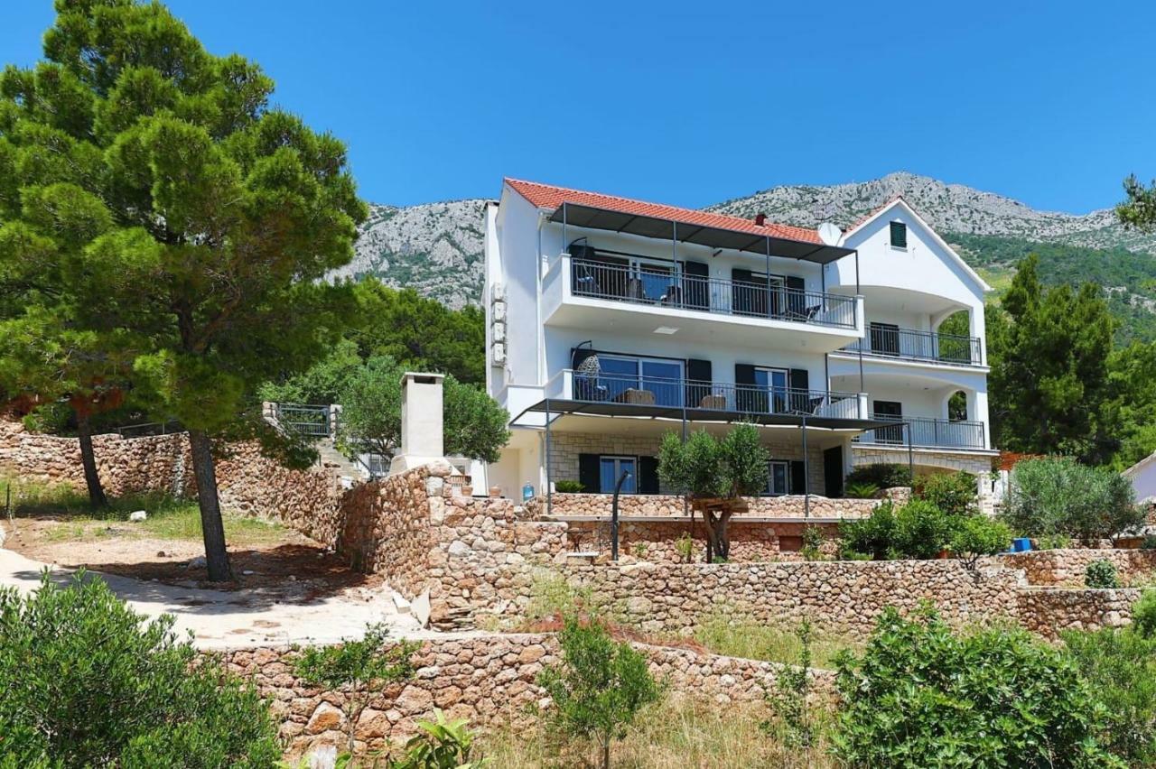 Redstone Luxury Apartments Sveta Nedelja  Bagian luar foto