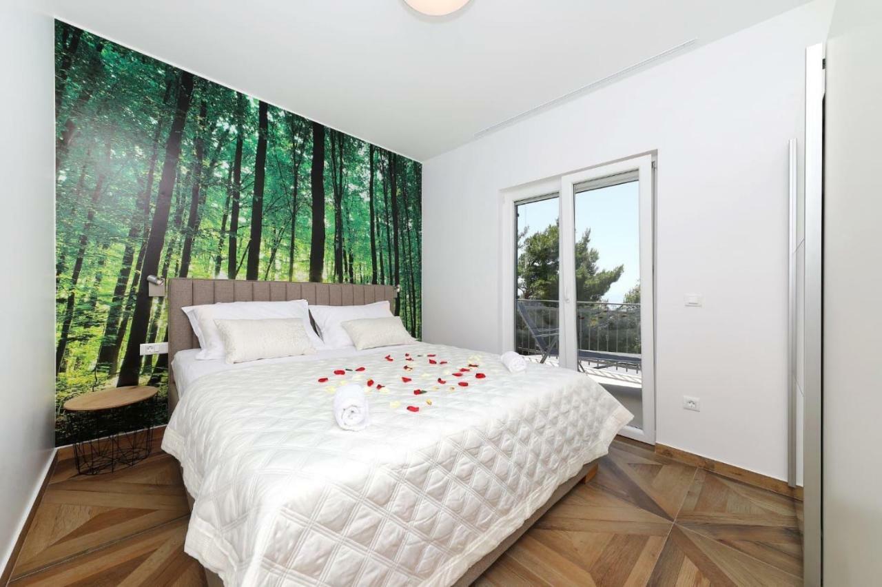 Redstone Luxury Apartments Sveta Nedelja  Bagian luar foto